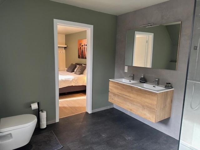 ברוז' Guesthouse Orchid מראה חיצוני תמונה